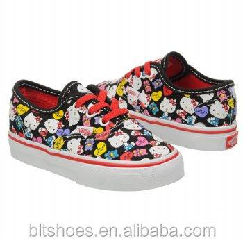 China Hello Kitty Sneaker Style Girl Casual Cute Canvas Comfortable/Fashion/Fashion Girl Top Shoes for sale