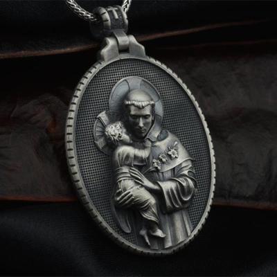 China Hiphop St Anthony's Vintage Large Necklace Religious Hip Hop Men's Necklace for sale