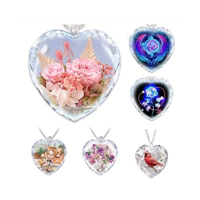 China Cute Crystal Flower Paper Necklace Wing Hip Hop Jewelry Rose Flower Necklace Glass Woman Pendant Jewelry for sale