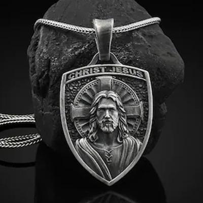 China Creative Vintage Fashion Men's Retro Jewelry Faith Accessories Faith Jesus Christ Men's Necklace Classic Pendant for sale