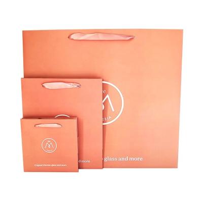 China Recyclable No Minimum Order Quantity PB-01 Logo Printed Custom Luxury Paper Shopping Bag Bags for sale