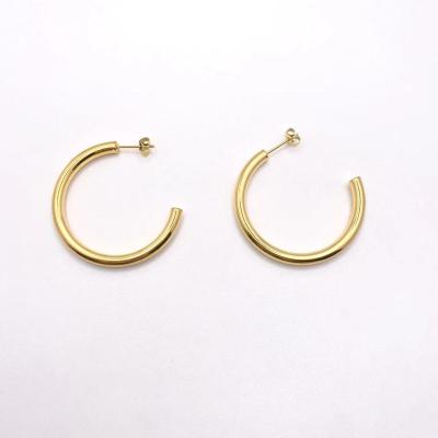 China Hiphop 14K Gold Colored Lightweight Chunky Open Hoops Gold Hoop Earrings For Women for sale