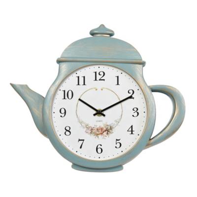 China Creative home decoration kitchen best gift 3D new design turned plastic wall clock for sale