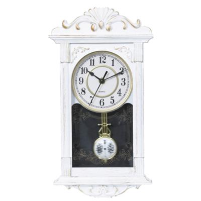 China CREATIVE Home Decorative European Wood Pendulum Retro Plastic Wall Clock Gift for sale