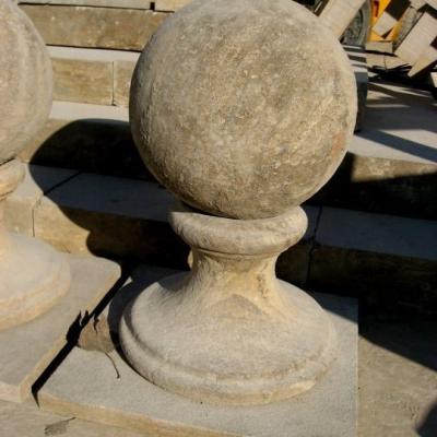 China Exterior decoration stone finial, marble finial, natural stone ball finial for sale