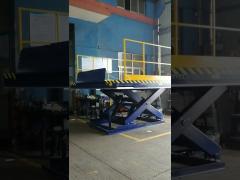 7.5T Stationary Scissor Dock Lift Platform Full Width 3.5M For Super Cargo Loading And Unloading