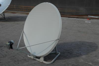 China Buena respuesta de frecuencia de la antena de satélite profesional del plato KU75 en venta