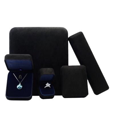 China Handmade High Quality Black Faux Suede Jewelry Ring Box Customized Logo Jewelry Set Box Packaging With Bracelet Pendant Box for sale