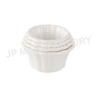 China Small Viable White Sauce Bowls Custom Design Round Ramekin for sale