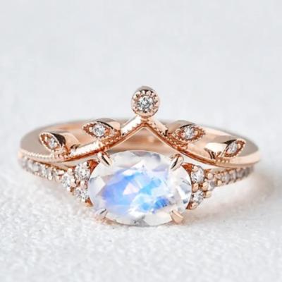 Cina 925 Sterling Silver Lady Wedding Ring Sets Inspired Promise Rainbow Natural Moonstone in vendita