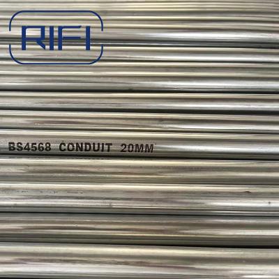 China BS4568 25 mm 32 mm draad EMT-pijp Klasse 4 GI-leiding met 3,75 meter per lengte Te koop