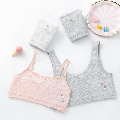 China 2020 Brand Logo Babies QUICK DRY Custom Lace Bra Kids Wireless Breathable Solid Girl Young Teen Kids First Bra for sale