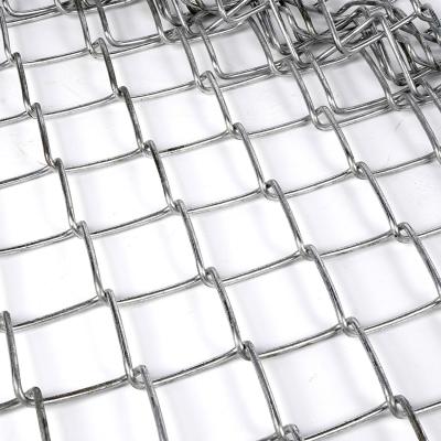 China Easily Assembled Low Price Galvanized Chain Link Fence Diamond Wire Mesh Chain Link Fencing Price Galvanized Chain Link Fence for sale