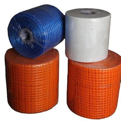 China Wire Sawing Screen China Alkali Resistant Fiberglass Made Fiberglass Cement Fiberglass Mesh for sale