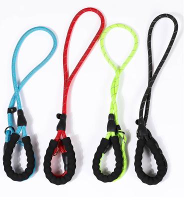 China Amazon Amazon Rope Dog Traction Hot Selling Reflective Nylon Rope Braided Rope Dog Lead Elevating Dog Leash for sale