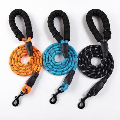 China Thoughtful Eco Friendly Comfort Pet Walking Lead And Breathable Strong Durable Hard Nylon Dog Leash Rope for sale