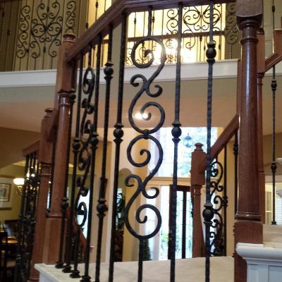 China Modern Stair Railing Rail Wrought Iron Baluster Railing Iron Balusters for sale