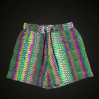 China 2022 Anti-Wrinkle Custom Hip Hop Men Shorts Summer Cargo Multicolor Reflective Shorts for sale