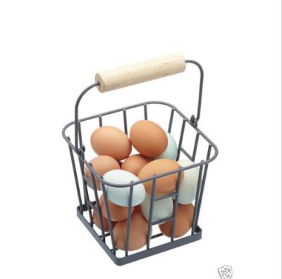 China Eco-friendly Metal Wire Egg Storage Basket Rack Carrier Gray Square Tray for sale