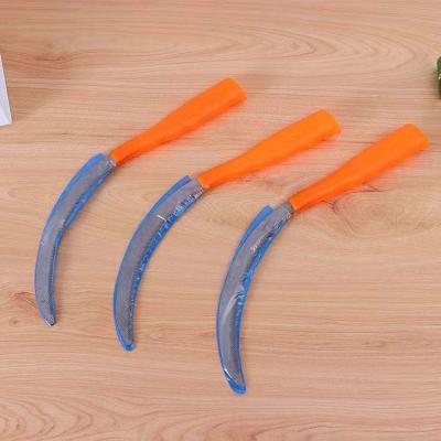 China 65mn Spring Steel Sickle Farm Tools 24.5cm Anti Corrosion Plastic Handle for sale