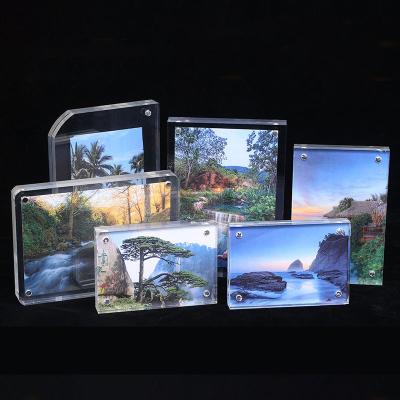 China Durable Support Customize Different Size Modern Durable High Quality Acrylic Magnetic Photo Frame for sale