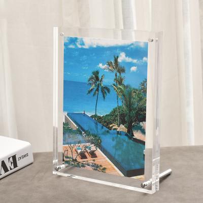 China Popular hot sale 2021 perspex acrylic bulletin board frame bedroom modern clear acrylic photo frame for sale