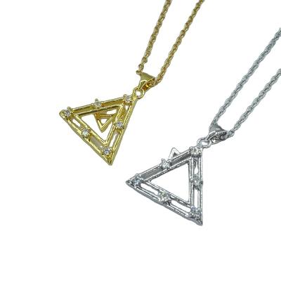 China Wholesale 2022 Luxury Copper Plated Fashion Necklace Jewelry Triangle Couples Necklace Pendant for sale