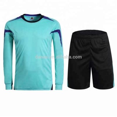 Chine Douille uniforme du football vide fait sur commande longue avec vos propres moyens débardeur de conception à vendre