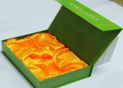 China Promotional Handmade Printed Gift Boxes Green Color , retail packaging boxes for sale