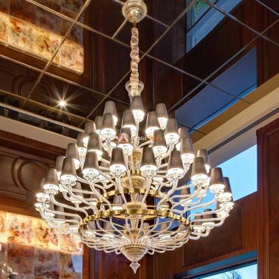 China Modern luxurious and elegant chandelier with black line lamp for sale