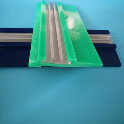 China Long Operating Life Plastic Conveyor Guardrail Low Price for sale