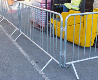 China Outdoor Event Barrier China Anping Street Temporary Barrier PVC Coated Removable Crowd Control Barriers Temporary Barrier for sale