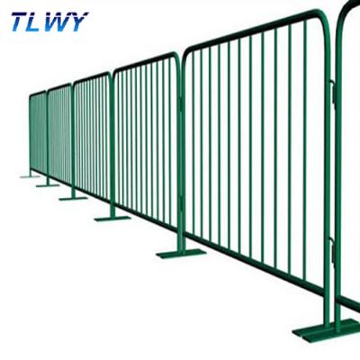 China Outdoor Temporary Barrier Corrosion Resistant Canada Standard Crowd Control Barriers Temporary Event Barrier for sale