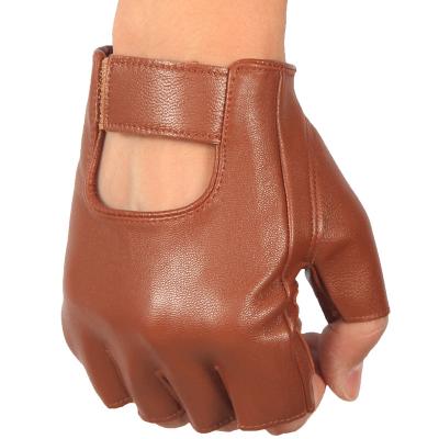 China Men's Summer Fitness Half Finger Sports Bike Breathable Slim Training Bike Tactics Exposed Half Finger Callus Anti Goatskin Finger Gloves for sale