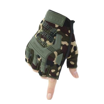 China Half Finger Half Finger Gloves Designed Breathable Tactical Gloves Fitness Gloves For Training for sale