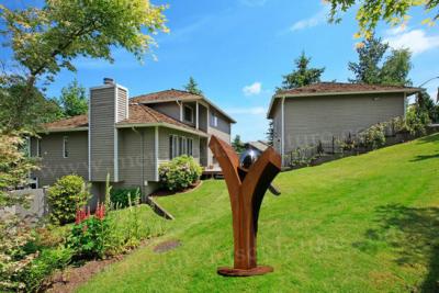 China Diseño de acero enorme del arte del metal de la escultura de Corten como decoración al aire libre para los ornamentos del jardín en venta