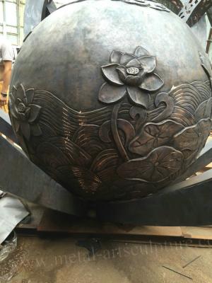 China Ball geformte berühmte Bronzestatuen, Farbe malten Bronzegarten-Statuen zu verkaufen