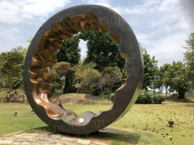 China Estatua de bronce modificada para requisitos particulares echada jardín grande del golfista de la escultura de bronce para la decoración al aire libre en venta