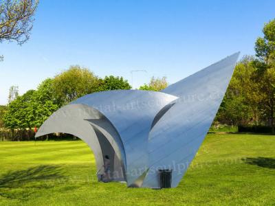 China Abstract Roestvrij staal Openluchtbeeldhouwwerk voor Decoratie, Steen Prachtig Ontwerp Te koop