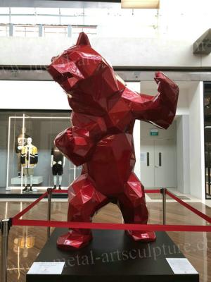 China Estatua del oso de la fibra de vidrio del color rojo/estatuas de tamaño natural de la resina para la decoración del museo en venta