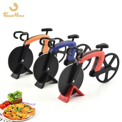 China Durable Bicycle Pizza Cutter Sports Car Pizza Roller Cutter Stainless Steel Pizza Cutter Wheel for sale