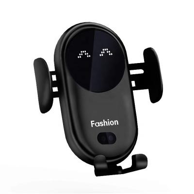 China Popular Wireless Smart Infrared Auto Car Charger Auto Infrared Mobile Phone Holder Wireless Car Phone Holder for sale