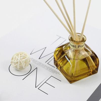 China Gift & Craft Wholesale Reed Glass Bottle Aromatherapy Oil Diffuser 50ml 200ml Square Bottle for sale