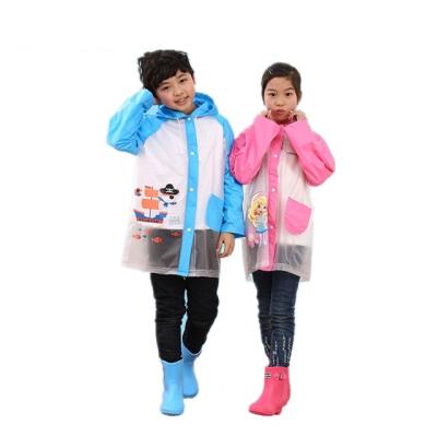 China 100% Hot Sale 2021 Raincoat Cartoons Design Outdoor Colorful Kids Plastic PVC Raincoat for sale