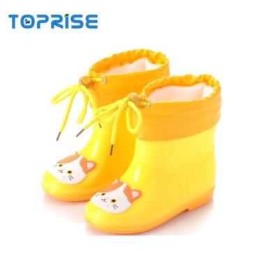 China 100%waterproof cute girl's boy's cartoon pattern protection PVC drawstring animal rain boots for kids for sale