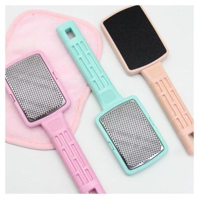 China Plastic different tpye metal callus remover pedicure foot file for sale