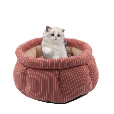 China Luxury Eco-Friendly Comfortable Towel Cloth Cave Pet Bed Printed Fabric Round Heating Round Dog Bed for sale