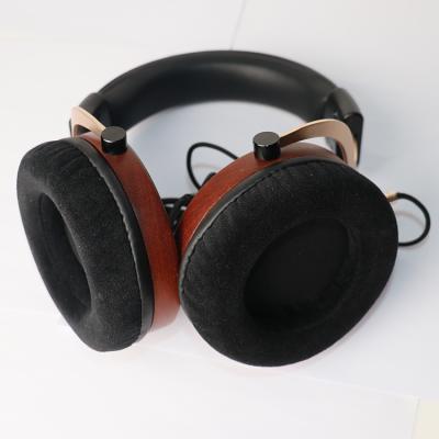 China Excellent Earphone and Earphone Gaming Perfect Sound High Quality Wireless Headset for sale