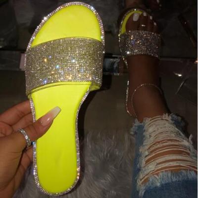 China Fashion trend sandals new soft slides female sandals bling ladies slippers summer women's fashionable glitter ladies for sale