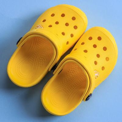 China Best Breathable Selling Slippers For Kids Children Baby Sandals Kids Sandals Clogs Shoes Beach Clogs for sale